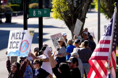 42 'No Kings' protests planned in Georgia for Oct. 17. See where ...